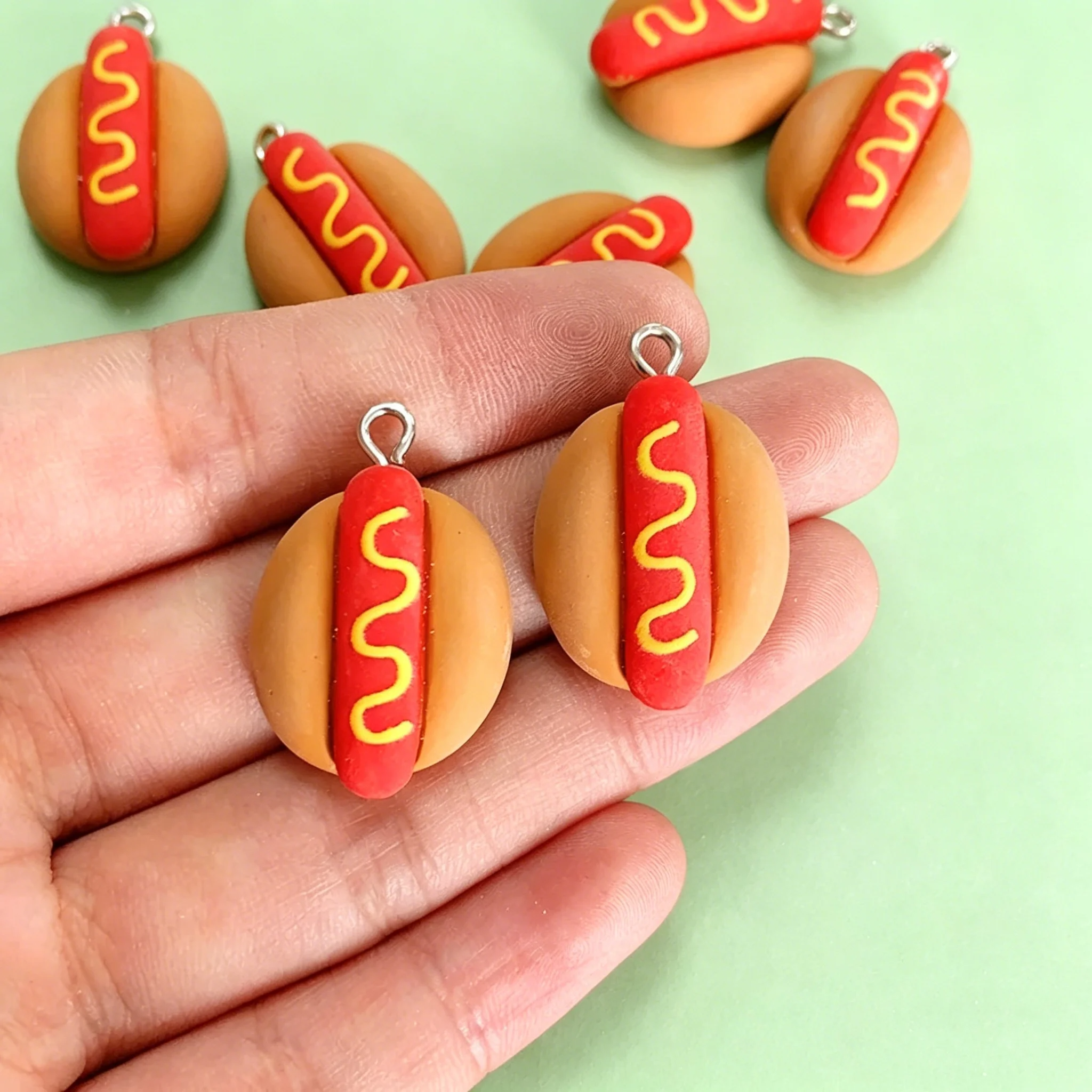 10Pcs Cute Mini Hot Dog Resin  - Resin Craft Projects recensione e prezzo