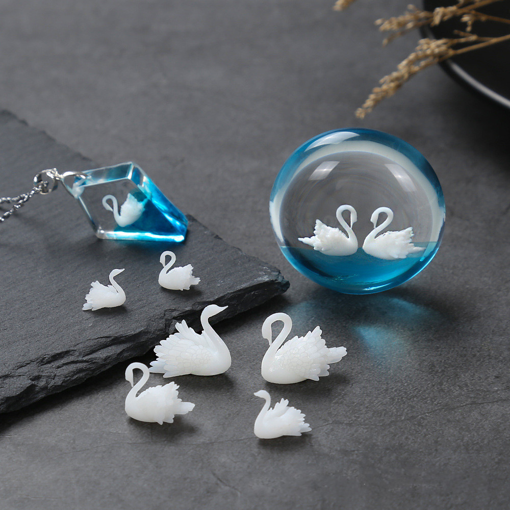 4pcs/lot 3D Micro Swan Landsca - Gold Foil Flakes recensione e prezzo
