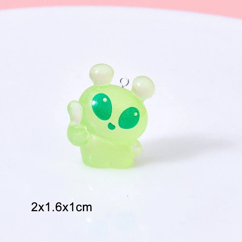 10Pcs Cute Mini Green Alien Re - Resin Craft Projects recensione e prezzo