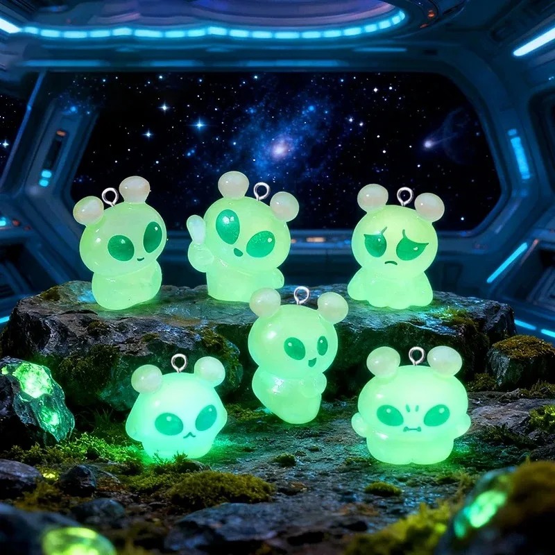 10Pcs Cute Mini Green Alien Re - Resin Craft Projects recensione e prezzo