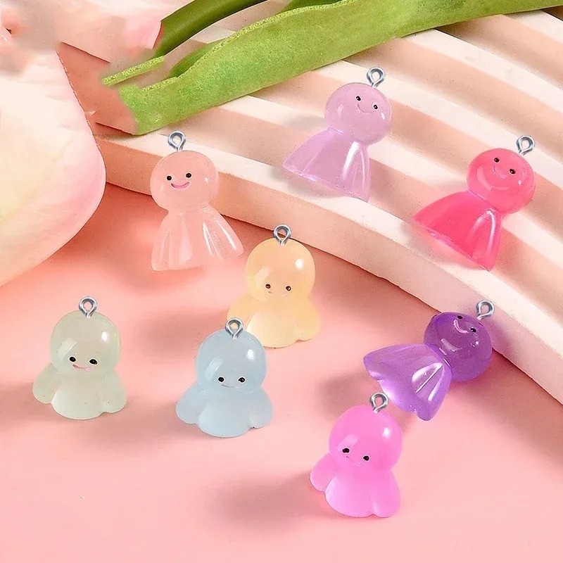10Pcs Glow In Dark Cartoon Dol - Resin Craft Material recensione e prezzo