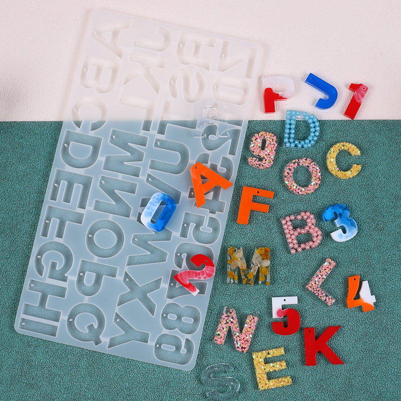 Letter Number Keychain Silicon - Gold Foil Flakes recensione e prezzo