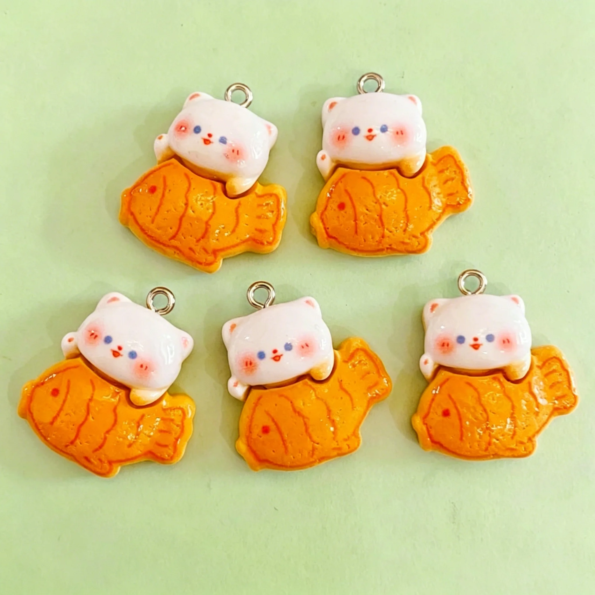 10pcs/lot Cute 3D Taiyaki Cat  - Resin Craft Material recensione e prezzo