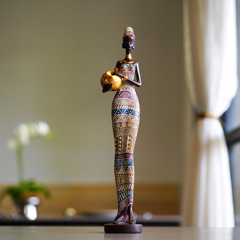 Retro African Crafts Black Wom - Resin Crafts recensione e prezzo
